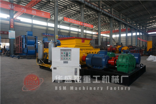 雙(shuang)齒輥破(po)碎機圖(tu)片(pian)