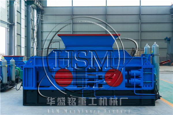 對輥(gun)破(po)碎(sui)機